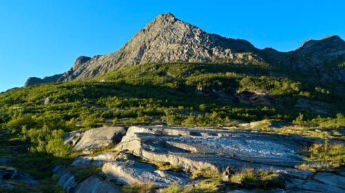 Misttinden på Kjerringøy