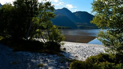 Langs Sørvassveien ved Sørvatnet